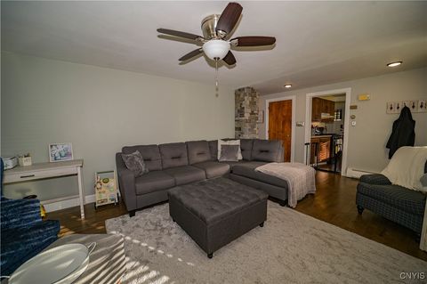 Tiny photo for 91 Oxford Road, New Hartford, NY 13413 (MLS # S1648634)