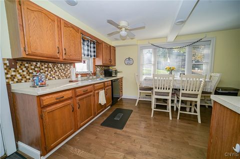 Tiny photo for 91 Oxford Road, New Hartford, NY 13413 (MLS # S1648634)