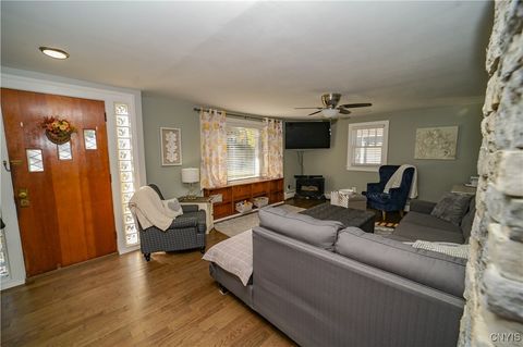 Tiny photo for 91 Oxford Road, New Hartford, NY 13413 (MLS # S1648634)