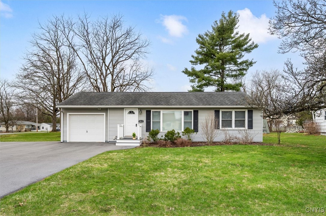 4871 Middle Settlement Road, New Hartford, New York image 42