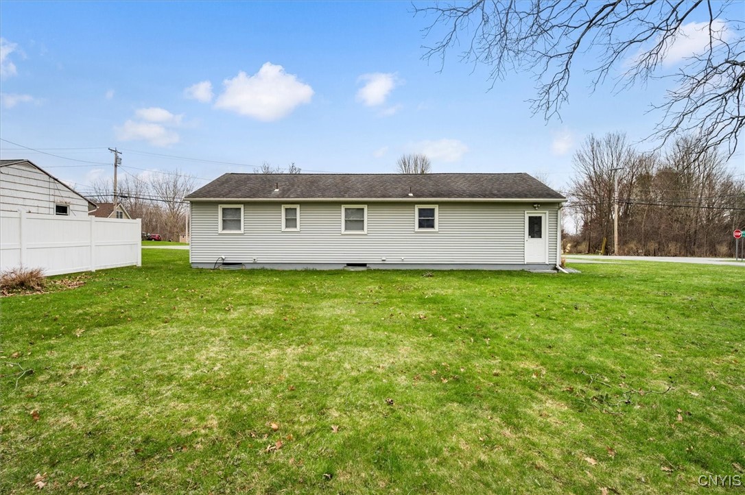 4871 Middle Settlement Road, New Hartford, New York image 39
