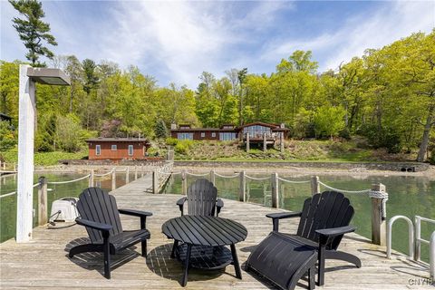 9182 S Rhodes Road Lodi NY 14860