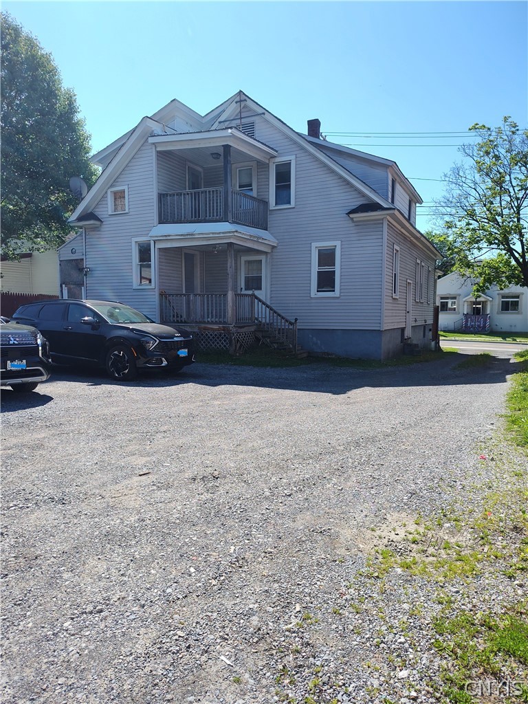 1025 Champlin Avenue