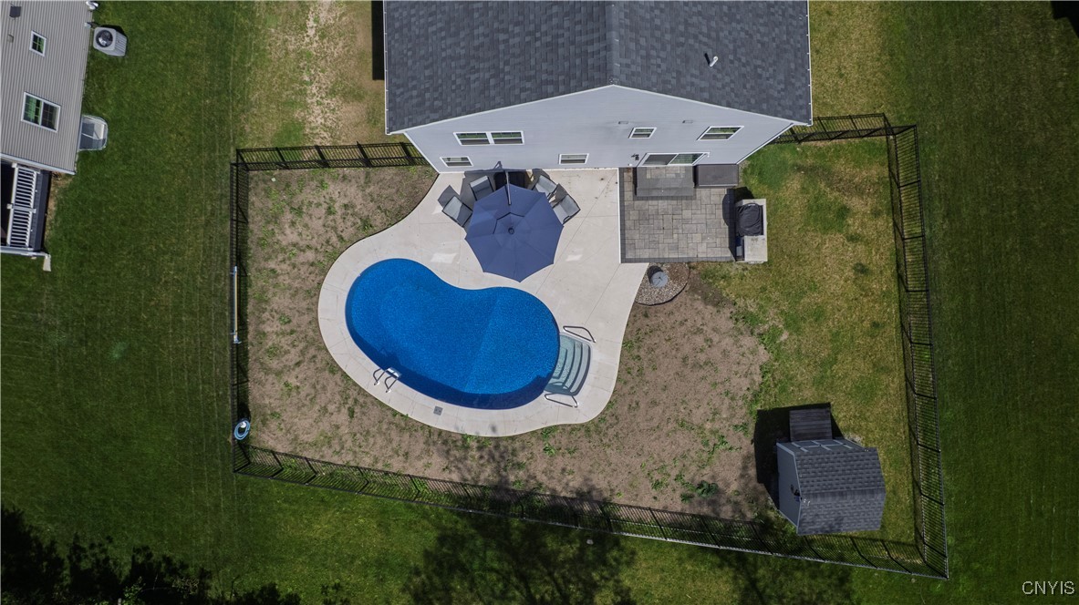 8637 Cobalt Drive, Cicero, New York image 44