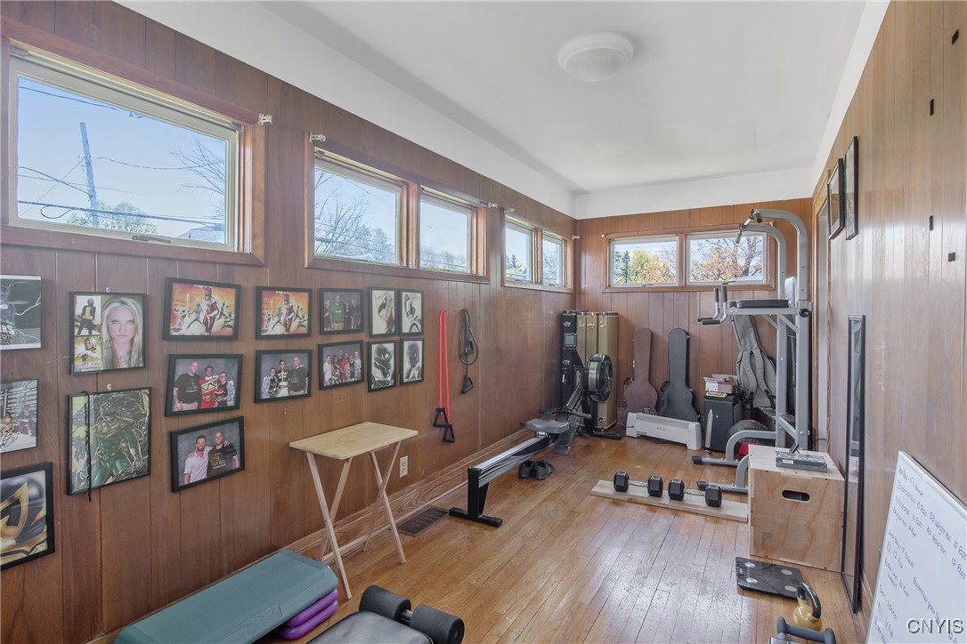 928 Velasko Road, Syracuse, New York image 4