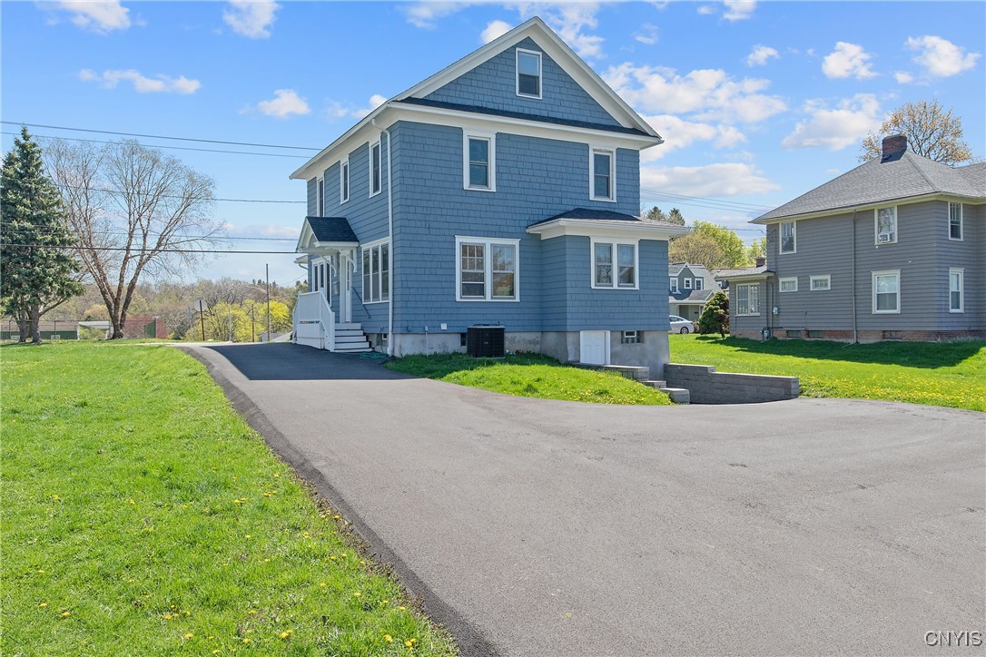 928 Velasko Road, Syracuse, New York image 30