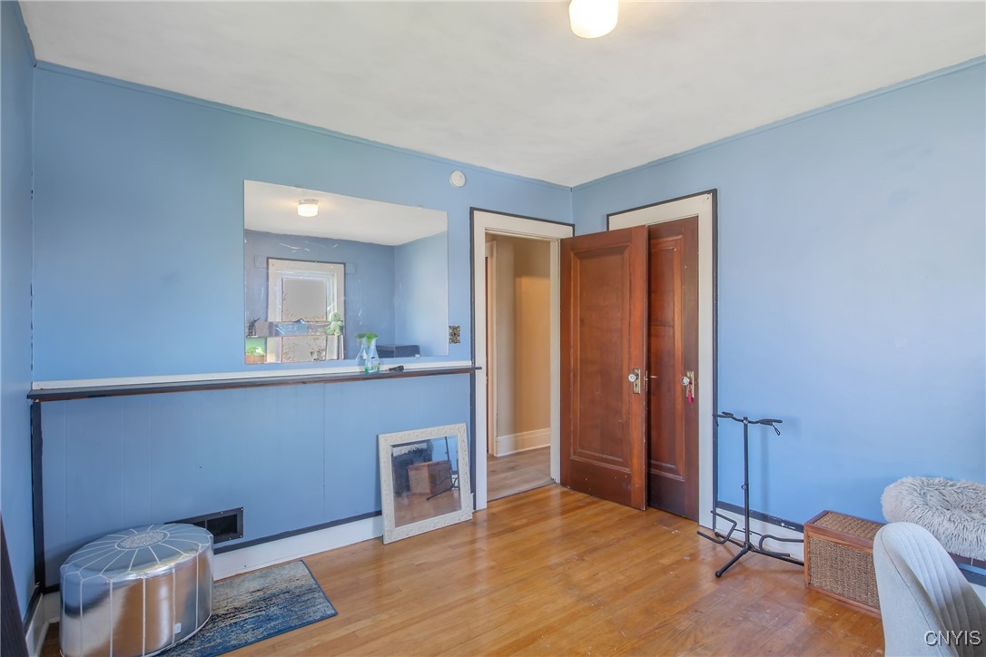 928 Velasko Road, Syracuse, New York image 27