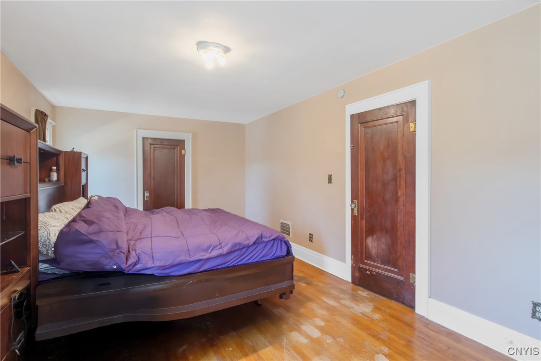 928 Velasko Road, Syracuse, New York image 22