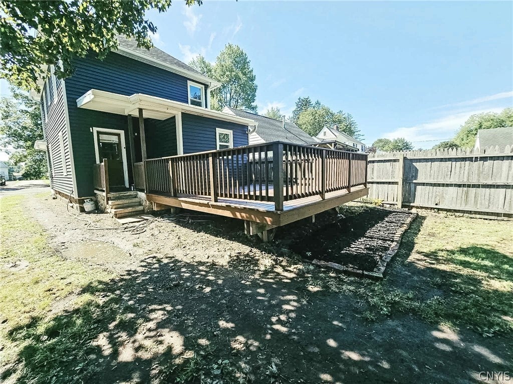 325 W Jackson Street