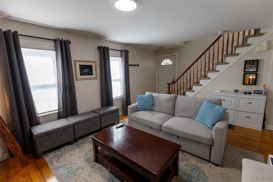 213 Oak Street, Syracuse, New York image 5