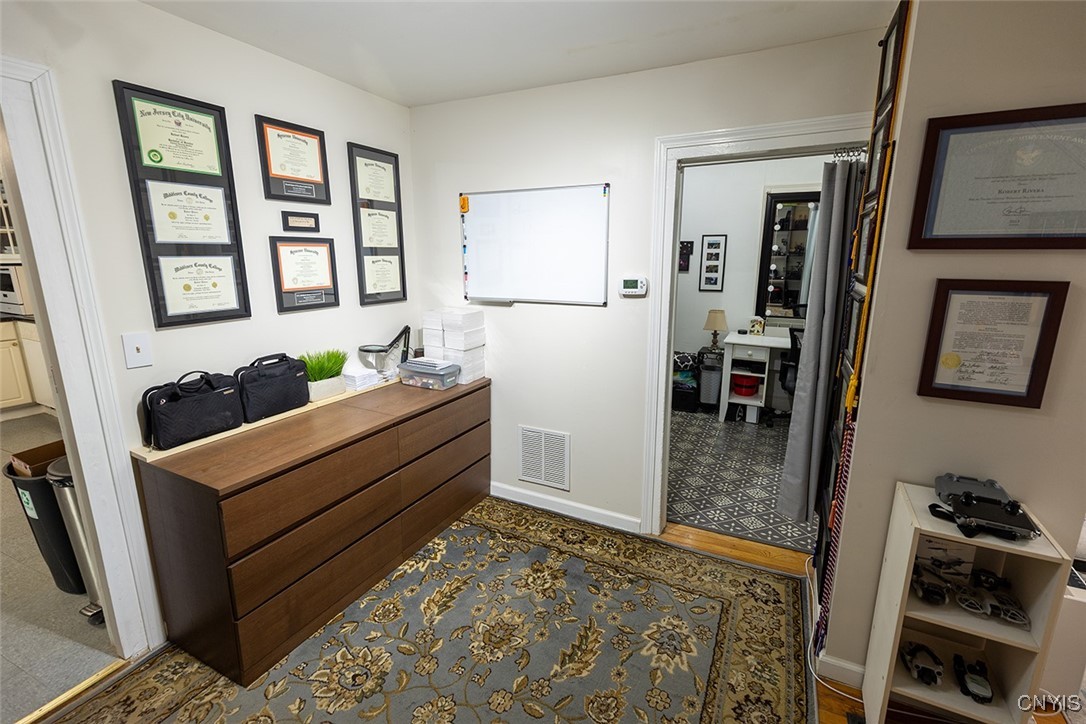 213 Oak Street, Syracuse, New York image 12