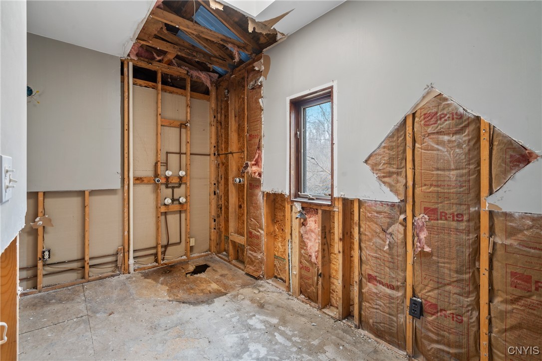 2594-2598 Hitchings Road