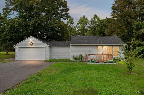 5069 Brookfield Road Lee Center NY 13363