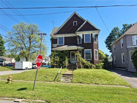 Photo of 189 E Clark Street, German Flatts, NY 13357 (MLS # S1684283)