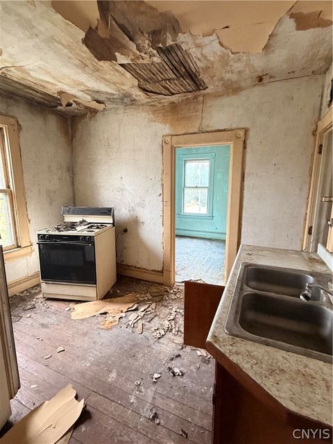 Tiny photo for 189 E Clark Street, German Flatts, NY 13357 (MLS # S1684283)