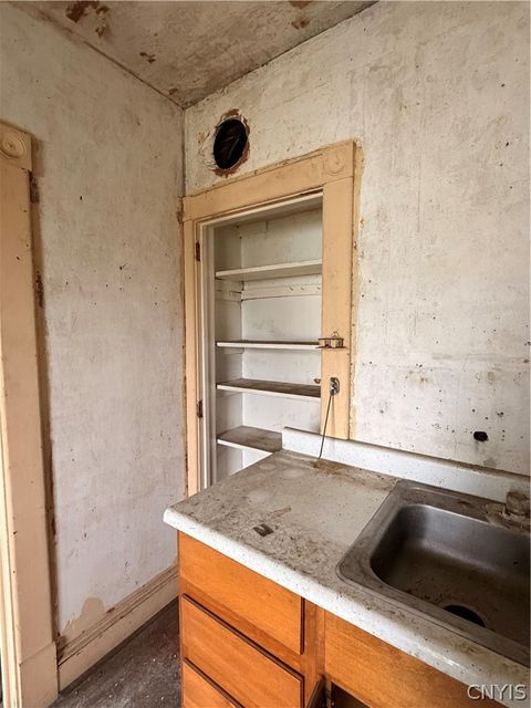 Tiny photo for 189 E Clark Street, German Flatts, NY 13357 (MLS # S1684283)