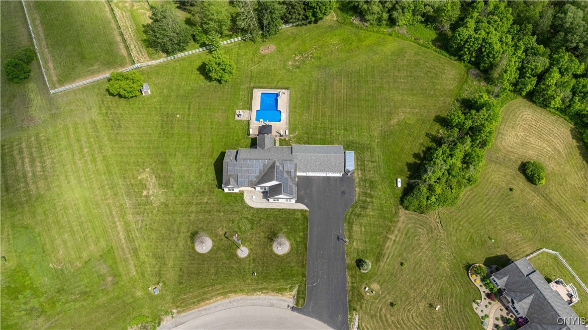4838 Appaloosa Trl, Clay, New York image 33