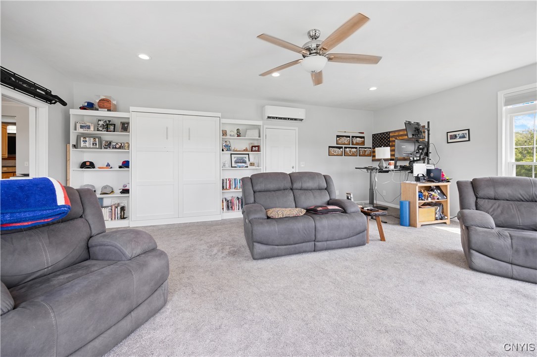 4838 Appaloosa Trl, Clay, New York image 11
