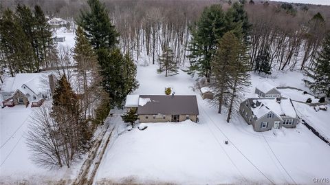 5726 Walker Road, Utica, NY 13502 - MLS#: S1590084