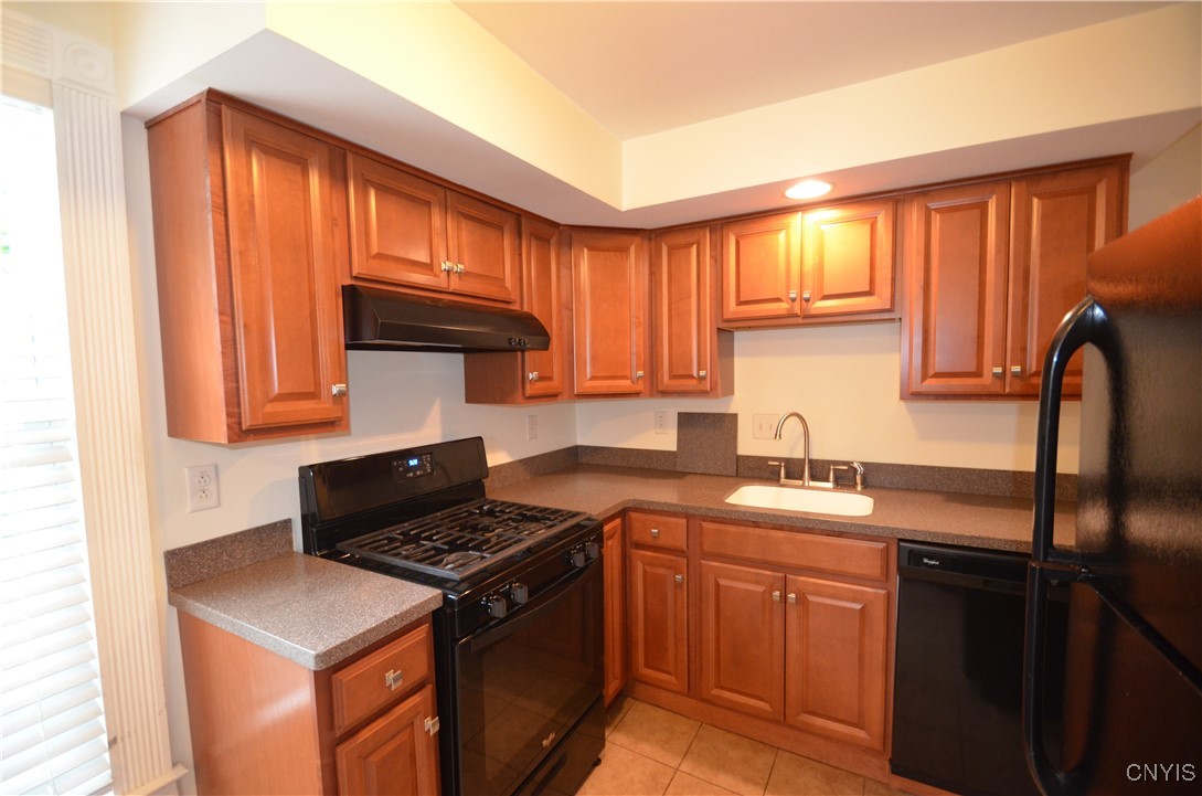 Syracuse, New York 13203, United States, 2 Bedrooms Bedrooms, ,1 BathroomBathrooms,Residential,Active,198647