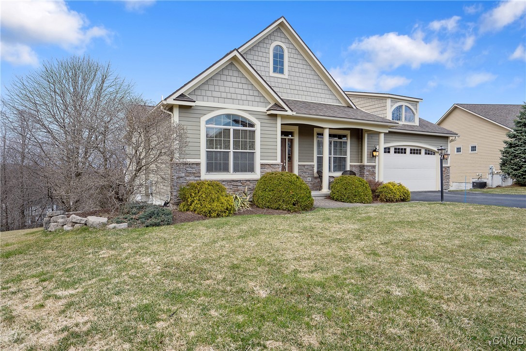 140 Shaker Heights, Camillus, New York image 2