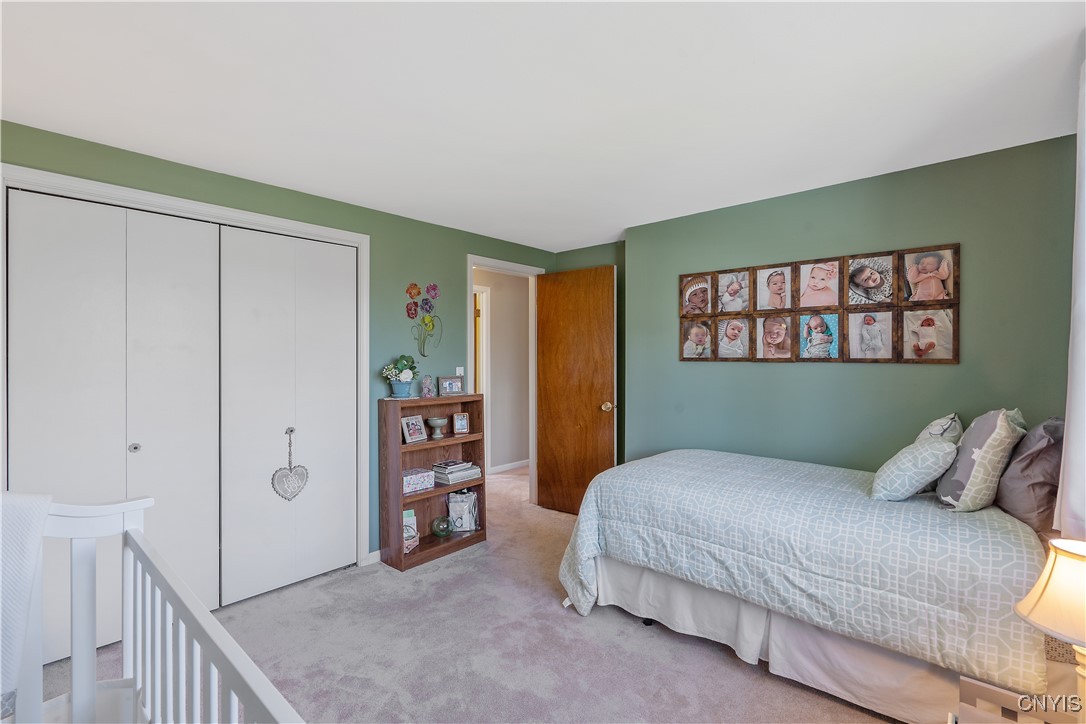 8211 Molson Way, Clay, New York image 30