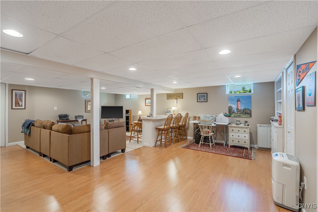8211 Molson Way, Clay, New York image 34