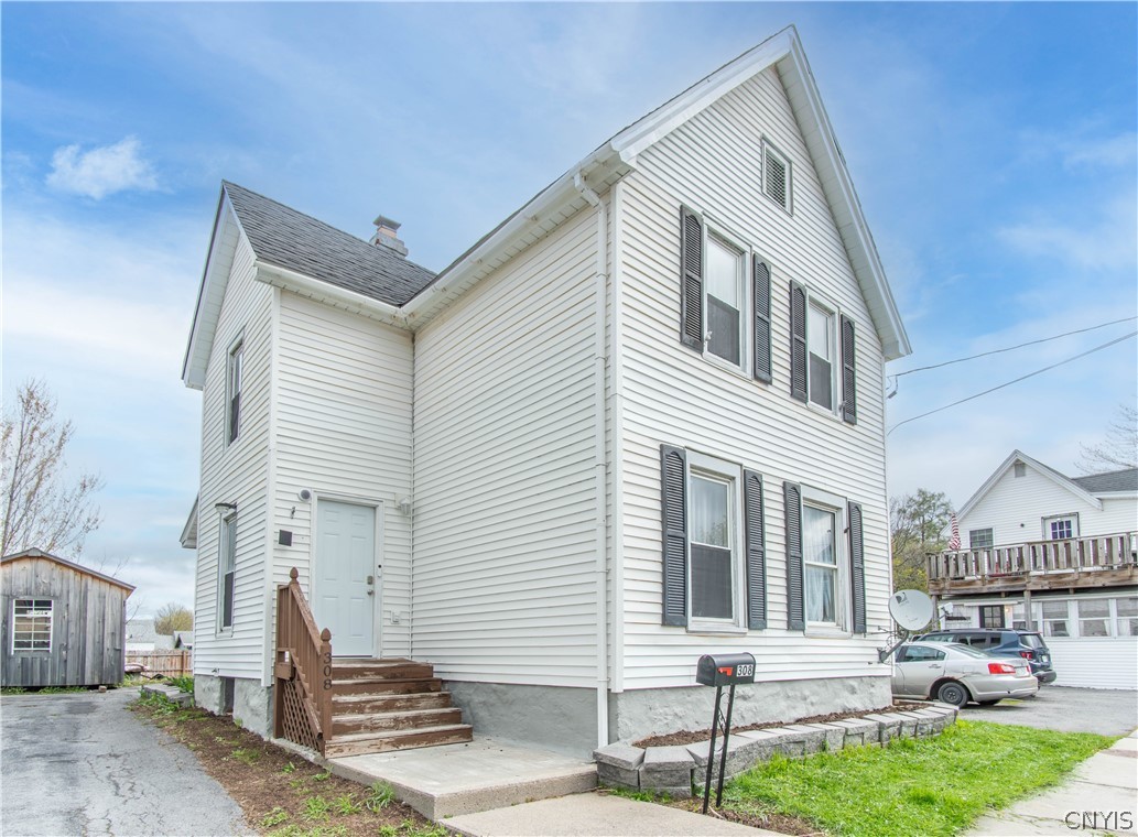 308 W Hoard Street