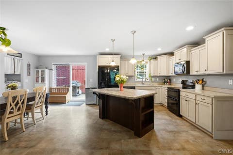 Tiny photo for 3222 Clinton Street, Verona, NY 13421 (MLS # S1705536)