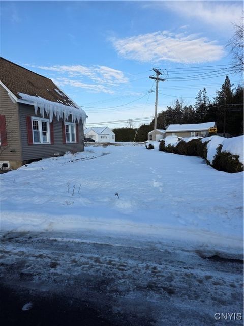 Tiny photo for 901 W Thomas Street, Rome, NY 13440 (MLS # S1643469)