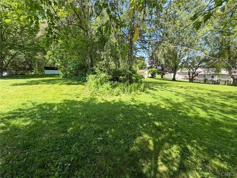 Tiny photo for 810 Steuben Road, Herkimer, NY 13350 (MLS # S1687654)