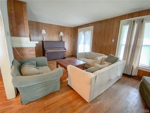 Tiny photo for 909 Ackerman Avenue #909, Syracuse, NY 13210 (MLS # S1687918)