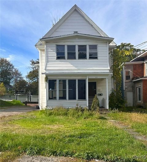 910 Downer Avenue Utica NY 13502