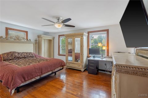 Tiny photo for 3354 B Hayes Road, Lysander, NY 13027 (MLS # S1648573)