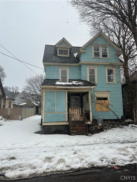 Homes For Sale - 653 E Division Street<br/> Syracuse, NY 13208