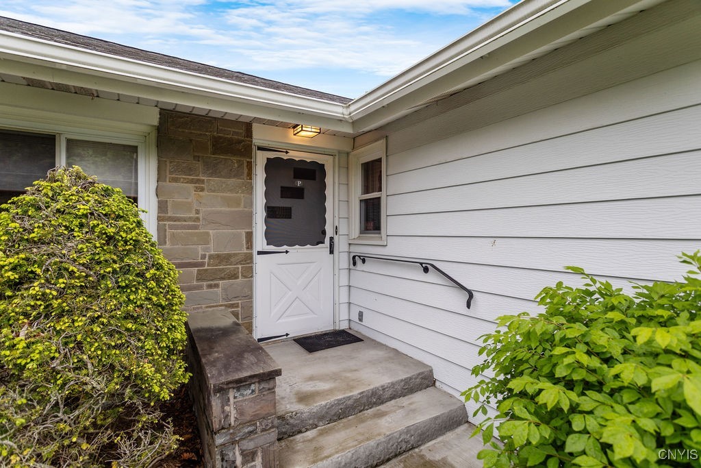 4922 Tenterden Drive