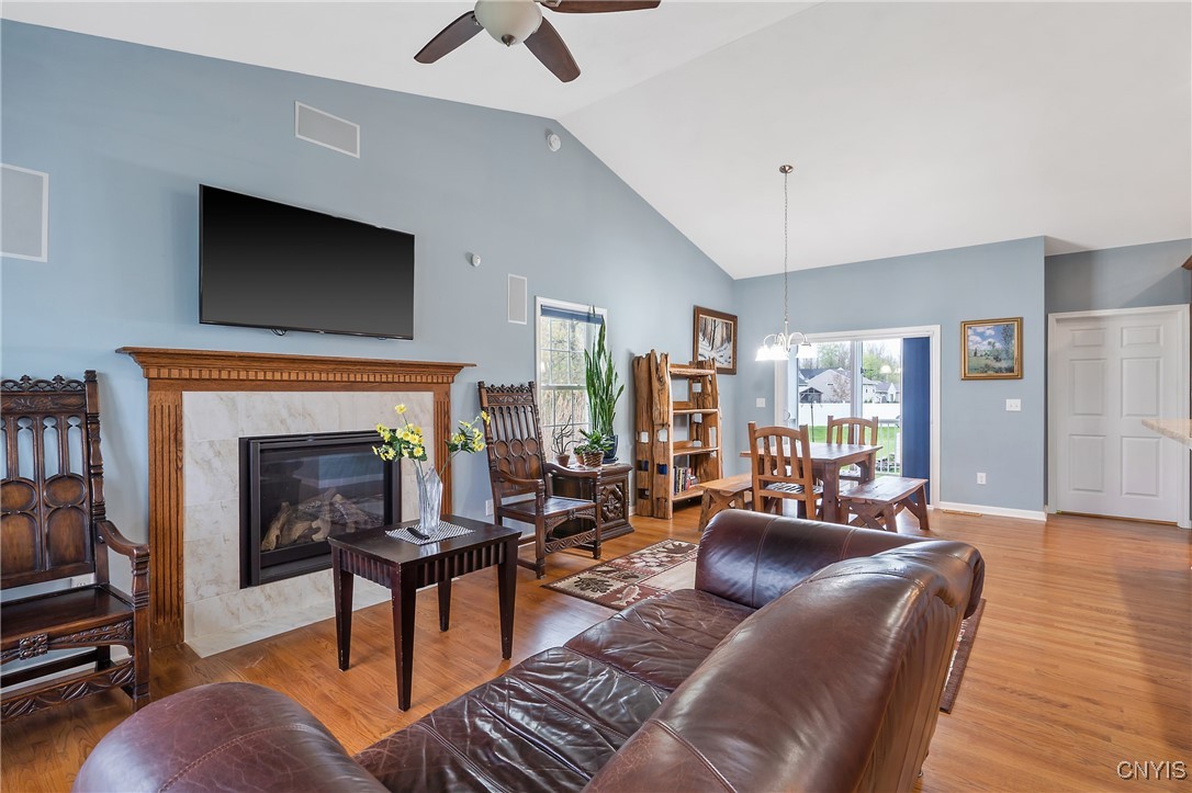9662 Buttonbush Place, Clay, New York image 9