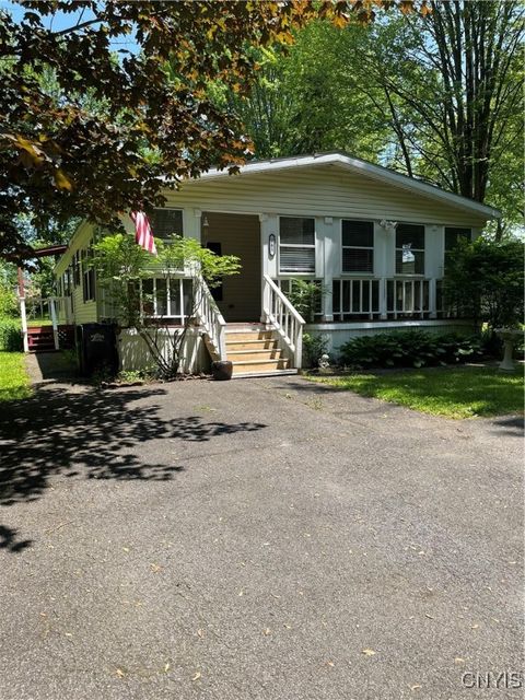 361 Aspen Drive Utica NY 13502