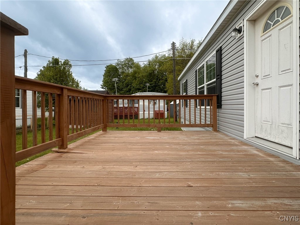 158 Rockwell Dr