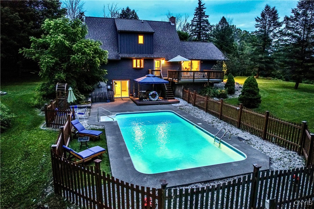 4009 Thomas Road