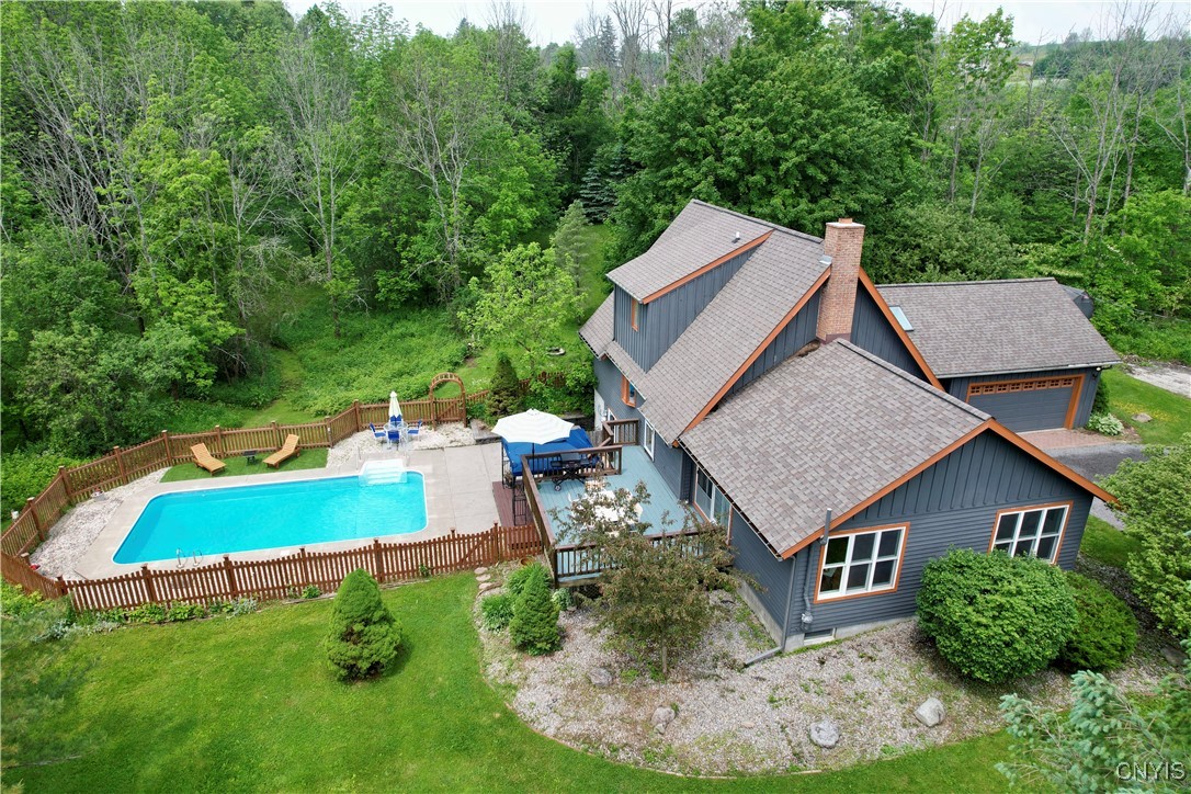 4009 Thomas Road