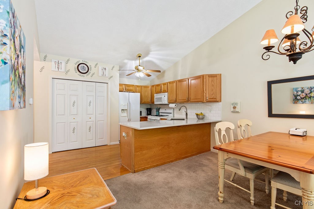 3635 Black Brant Drive Dr, Clay, New York image 9
