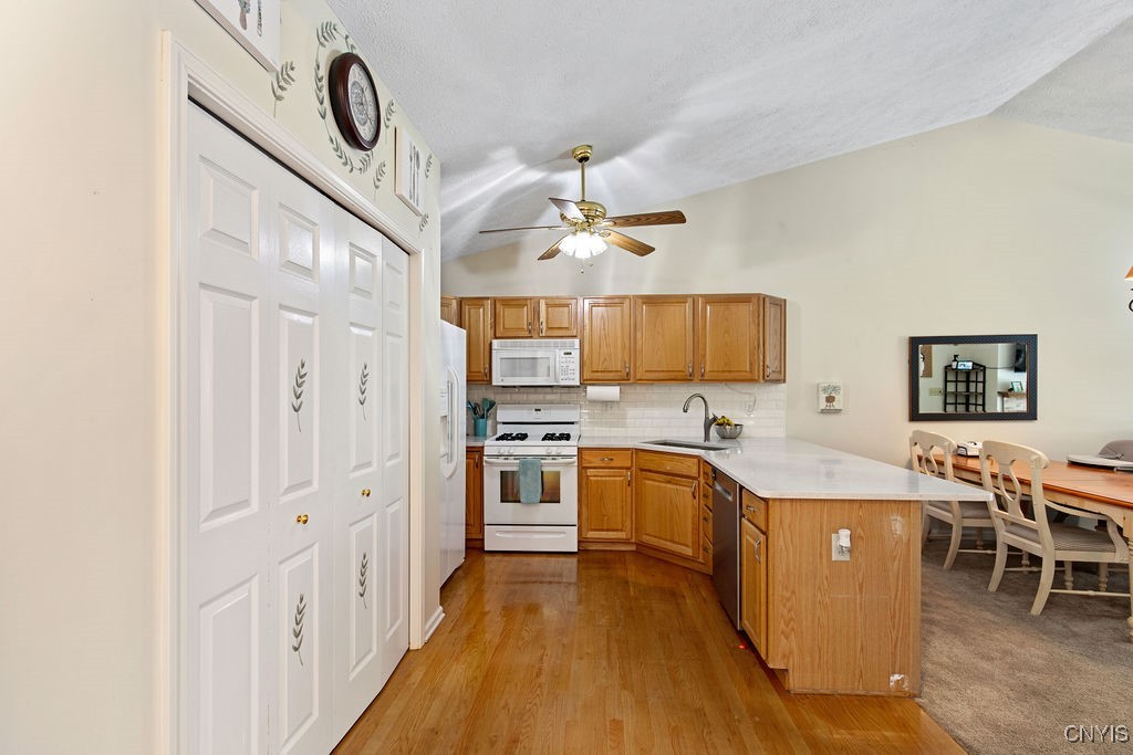 3635 Black Brant Drive Dr, Clay, New York image 5