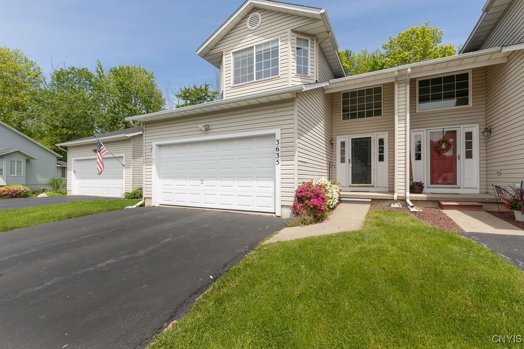 3635 Black Brant Drive Dr, Clay, New York image 1