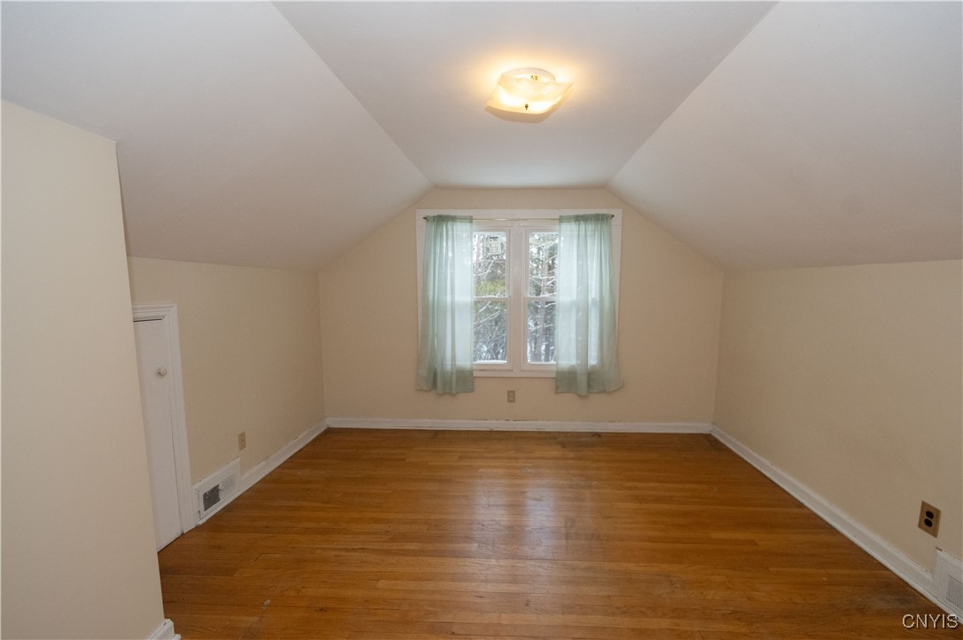 Onondaga, New York 13215, United States, 4 Bedrooms Bedrooms, ,3 BathroomsBathrooms,Residential,Pending,21942