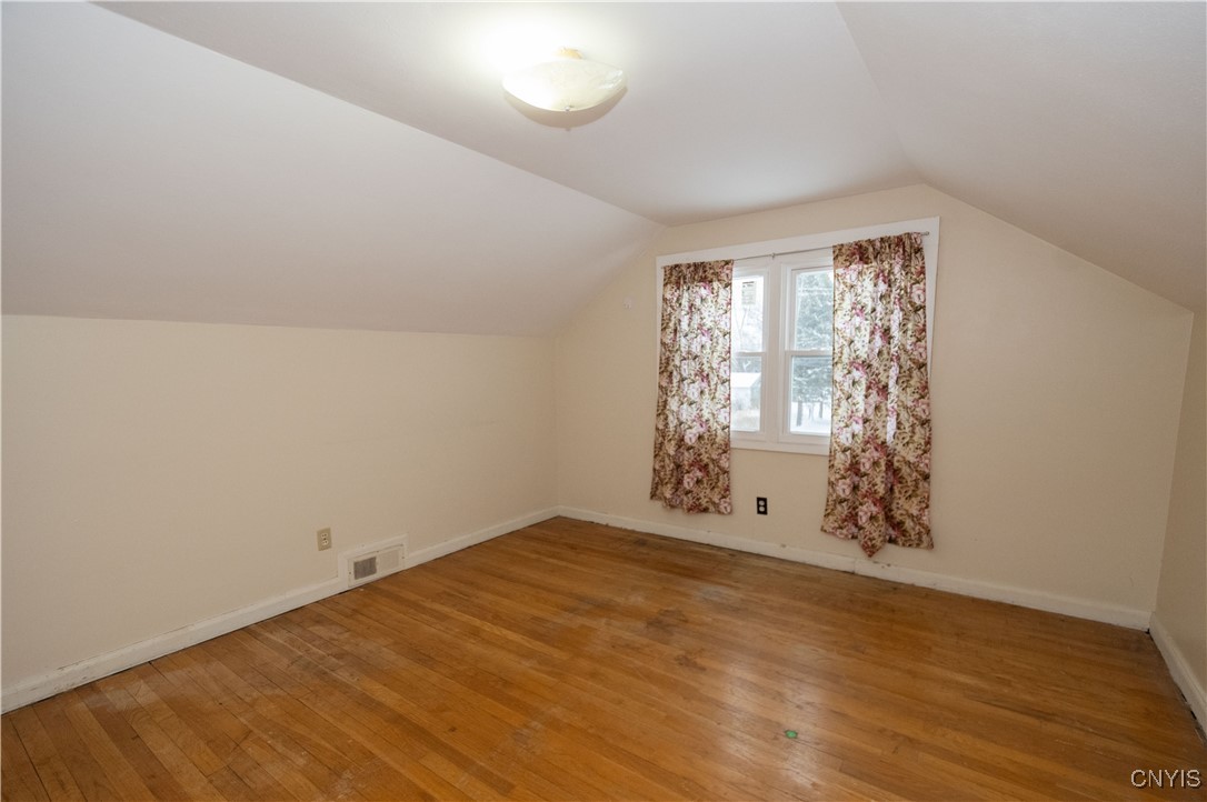 Onondaga, New York 13215, United States, 4 Bedrooms Bedrooms, ,3 BathroomsBathrooms,Residential,Pending,21942