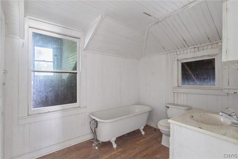 Tiny photo for 105 W Mohawk Street, Oswego, NY 13126 (MLS # S1703051)