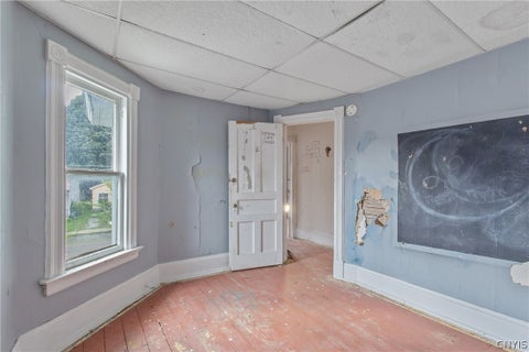 Tiny photo for 105 W Mohawk Street, Oswego, NY 13126 (MLS # S1703051)