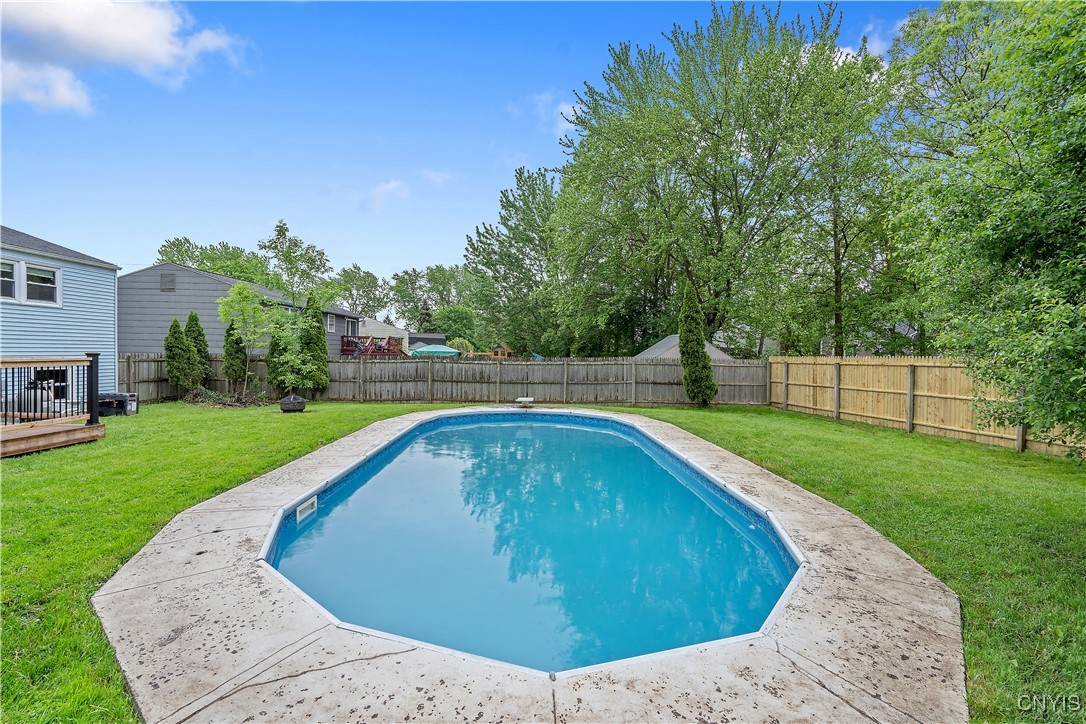 7415 Ventura Circle, Clay, New York image 36