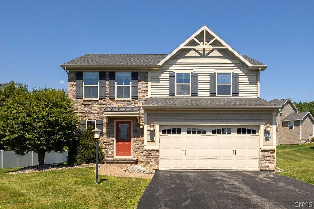 Photo of 127 Brinan Fields RUN, Manlius, NY 13104 (MLS # S1703678)